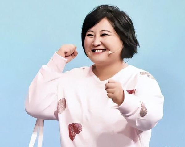 值得投配资 贾玲连续四年缺席春晚却选择减重百斤拍电影，她到底在坚持什么